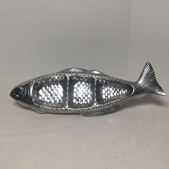 Silver tone salmon food platter - Picture 4 of 12